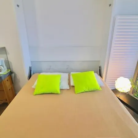 Studio Le Titanic Apartment *